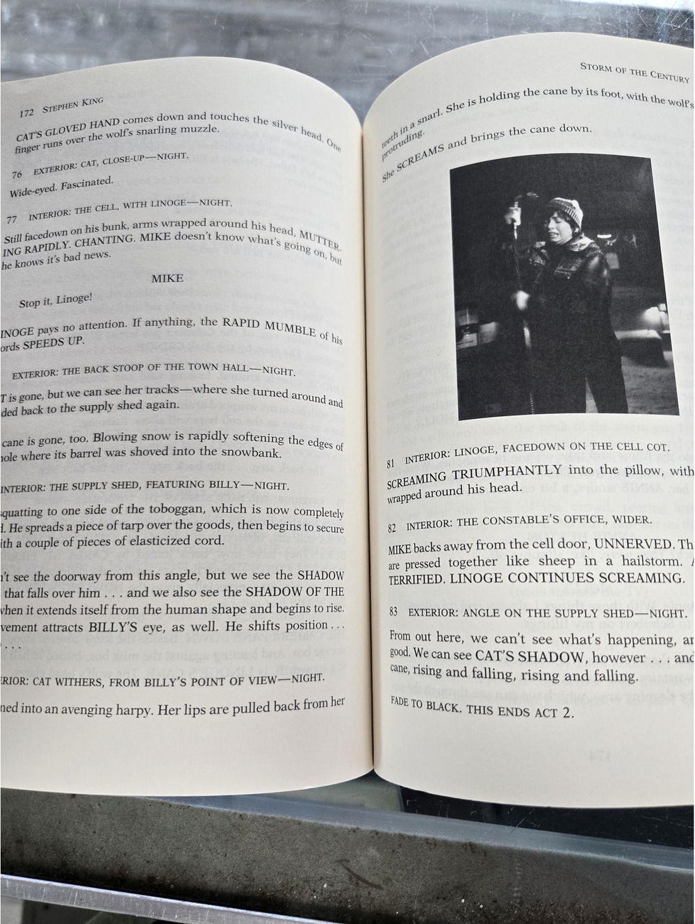 Storm of the Century by Stephen King - Original Screenplay Hardcover Book - Picture 4 of 4